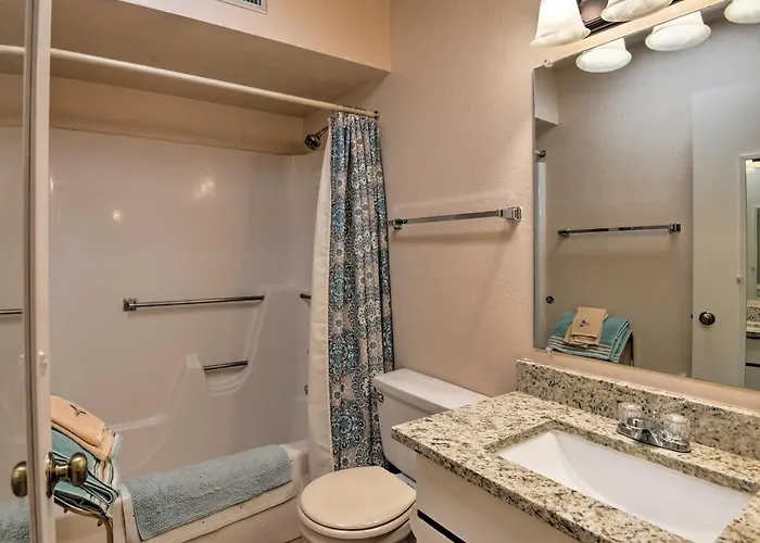 Holiday home Valley Townhome With Amenities! Green Valley